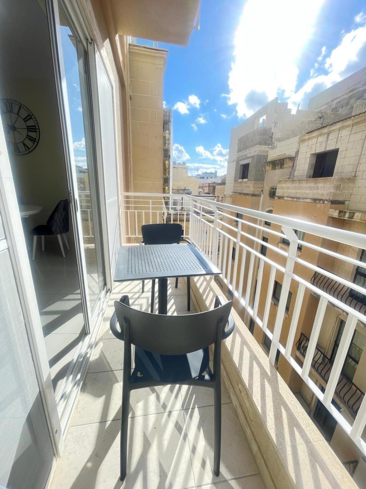 Venus Apartment Sliema Extérieur photo
